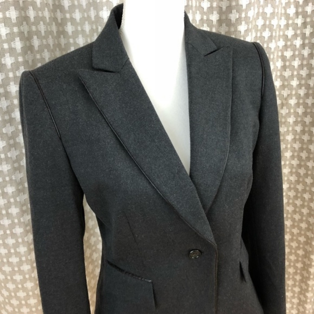 Tahari One Button Gray Wool Tailored Size 4 - image 2